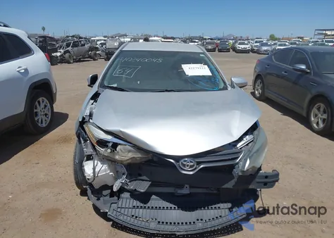 2015 Toyota Corolla Le Plus z USA, uszkodzony, nr VIN 2T1BURHE2FC363190